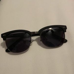 BLACK SUNGLASSES 🖤🖤🖤
